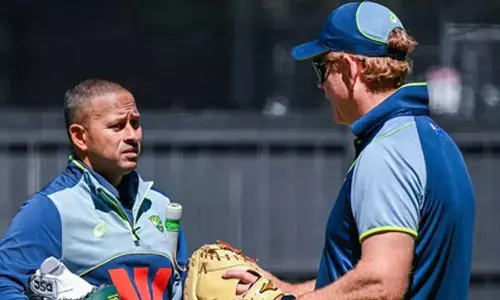 Vaughan urges Khawaja to retire on his own terms