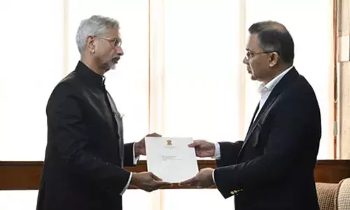 EAM Jaishankar arrives in Dhaka for Khaleda Zias funeral, hands over PM Modis letter to her son