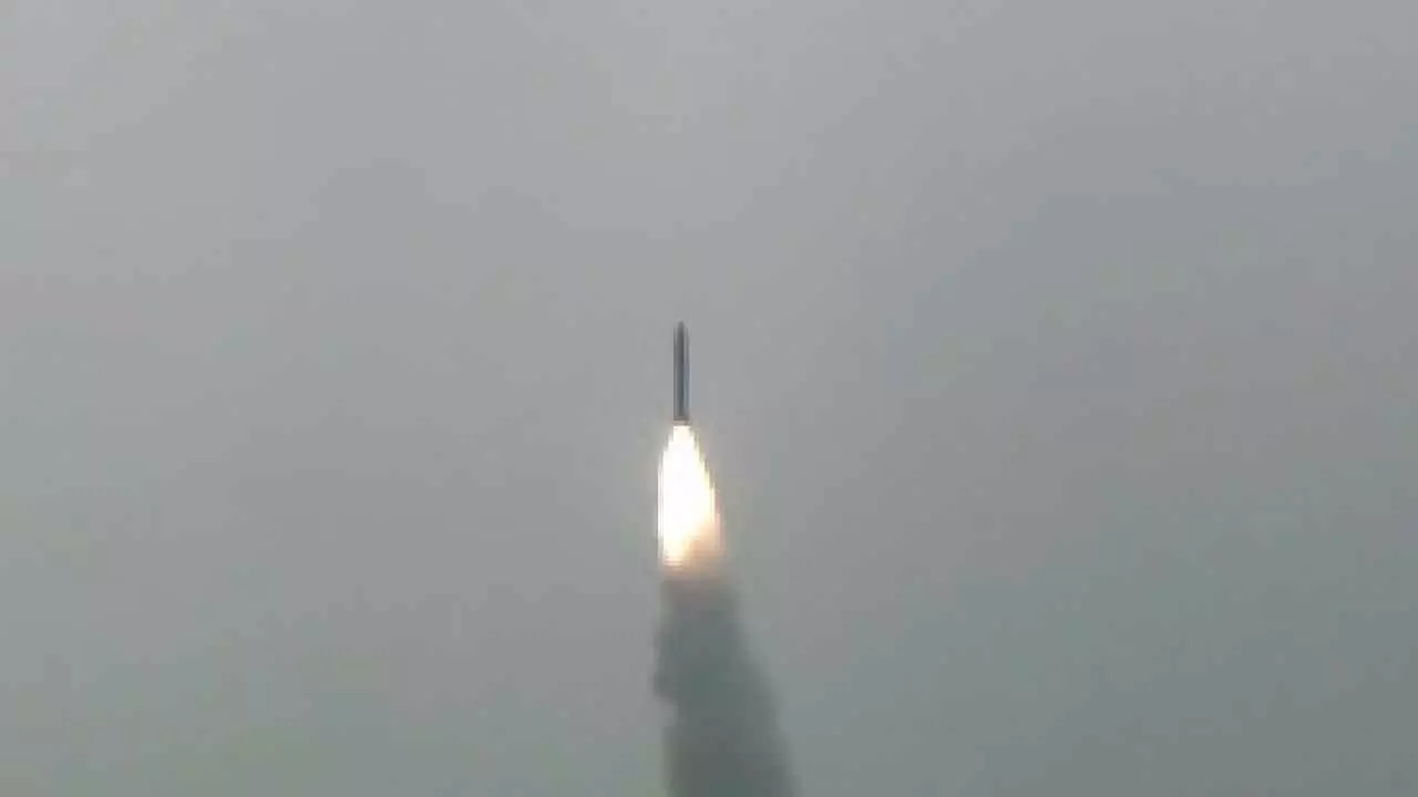 India successfully test-fires two Pralay missiles