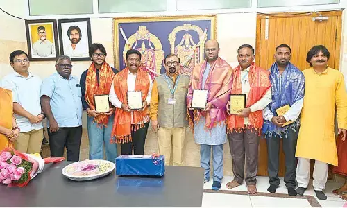 SVIMS honors top repeat single donor platelet contributors