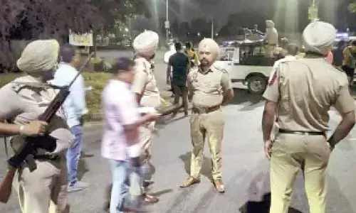 3 killed as unidentified vehicle hits bike in Punjab’s Hoshiarpur