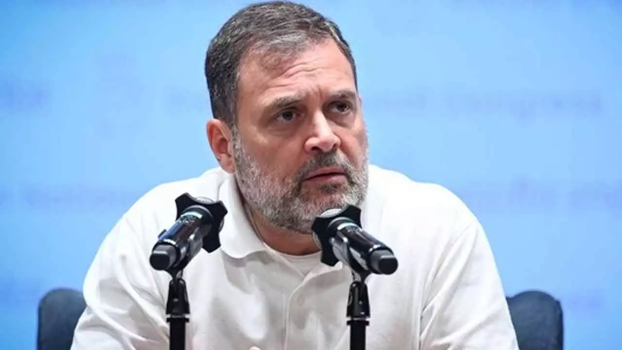 Poison distributed in Indore: Rahul Poison distributed in Indore: Rahul