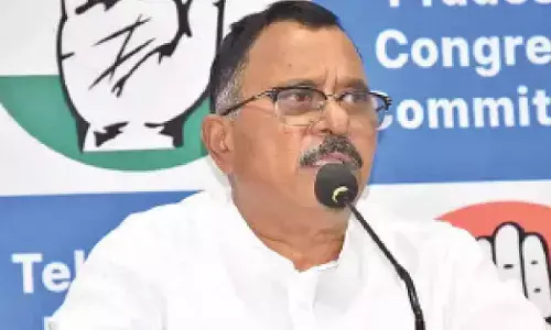 No room for rebels: Congress warns of immediate suspension