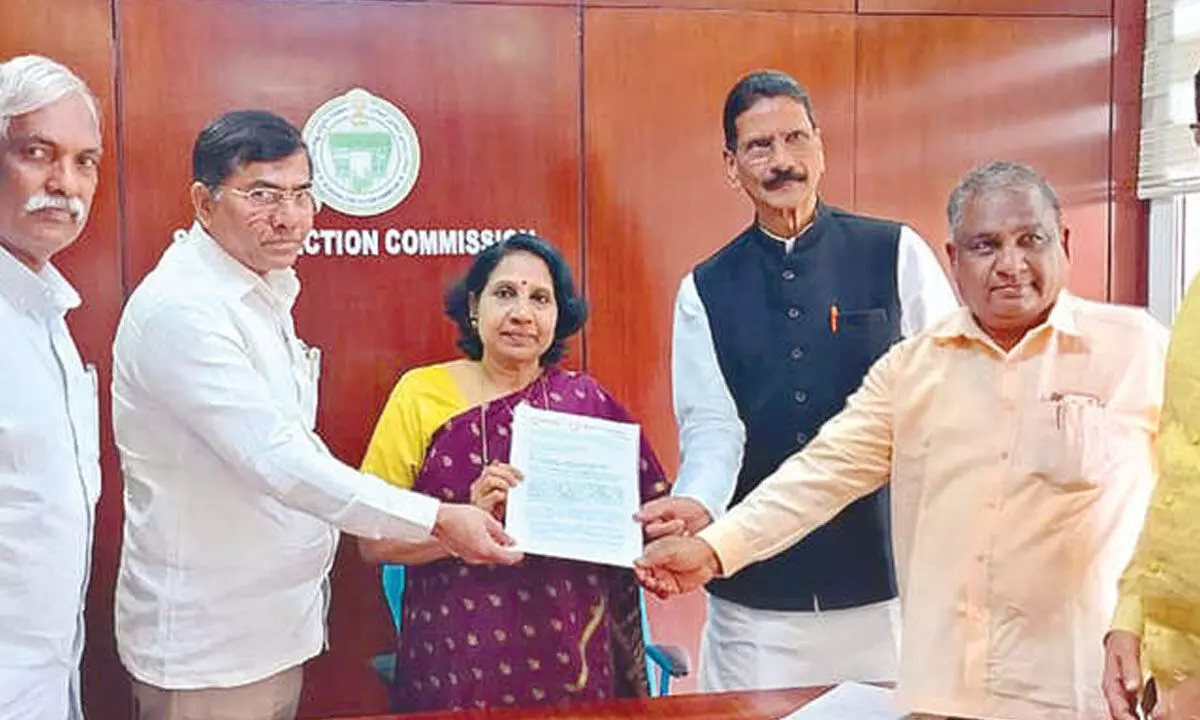 BJP lodges complaint with EC against ‘Golmaal voter list’ BJP lodges complaint with EC against ‘Golmaal voter list’