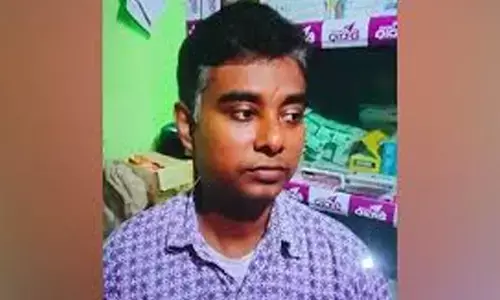 Hindu bizman stabbed, set on fire by mob in Bangla dies Hindu bizman stabbed, set on fire by mob in Bangla dies