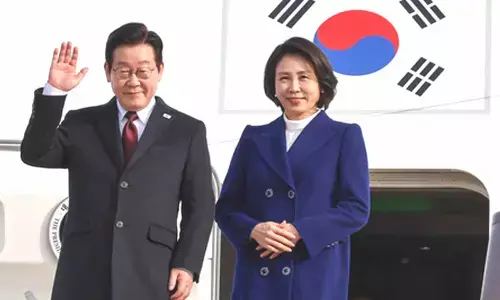 South Korean President Lee arrives in Beijing for summit talks with Xi South Korean President Lee arrives in Beijing for summit talks with Xi