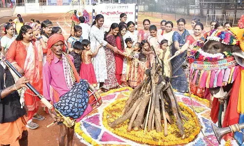 Early Sankranti festivities enthral Vijayawada
