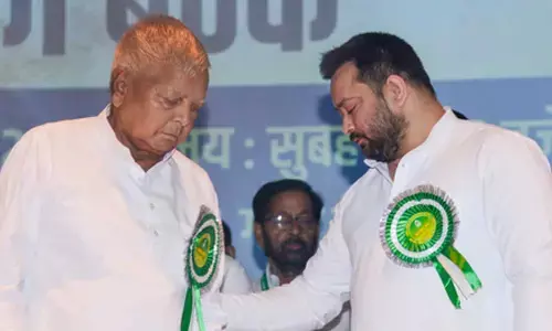 Delhi HC issues notice on Lalu’s plea challenging framing of charges in IRCTC hotel ‘scam’ case Delhi HC issues notice on Lalu’s plea challenging framing of charges in IRCTC hotel ‘scam’ case