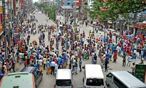 Bangladesh: Protests disrupt traffic, Dhaka brought to standstill Bangladesh: Protests disrupt traffic, Dhaka brought to standstill