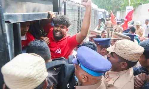 CPI(M) protests against US action on Venezuela near Chennai consulate