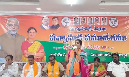 Publish voter list for municipal polls with photos, urges Aruna