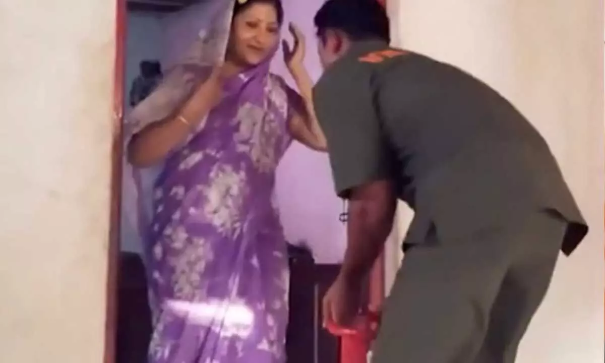 Number of poor getting subsidised LPG under PMUY scheme touches 10.41 crore Number of poor getting subsidised LPG under PMUY scheme touches 10.41 crore