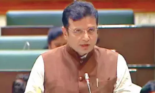 Sridhar Babu slams BRS for skipping Assembly