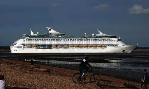 Dream cruise turns into cyber nightmare for city man