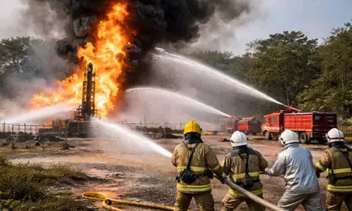 Blowout continues at ONGC well in Konaseema District