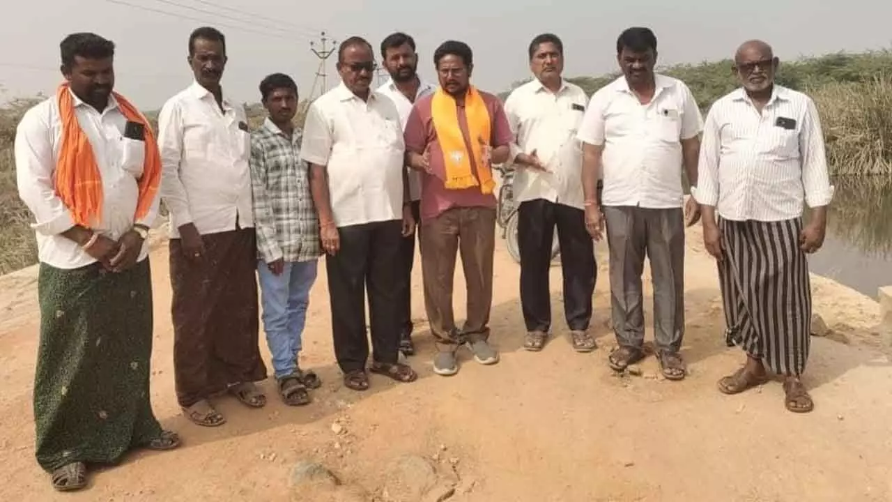 BJP Blames Congress and TRS for Neglect of Kurnool–Aija Pedda Vagu Bridge BJP Blames Congress and TRS for Neglect of Kurnool–Aija Pedda Vagu Bridge