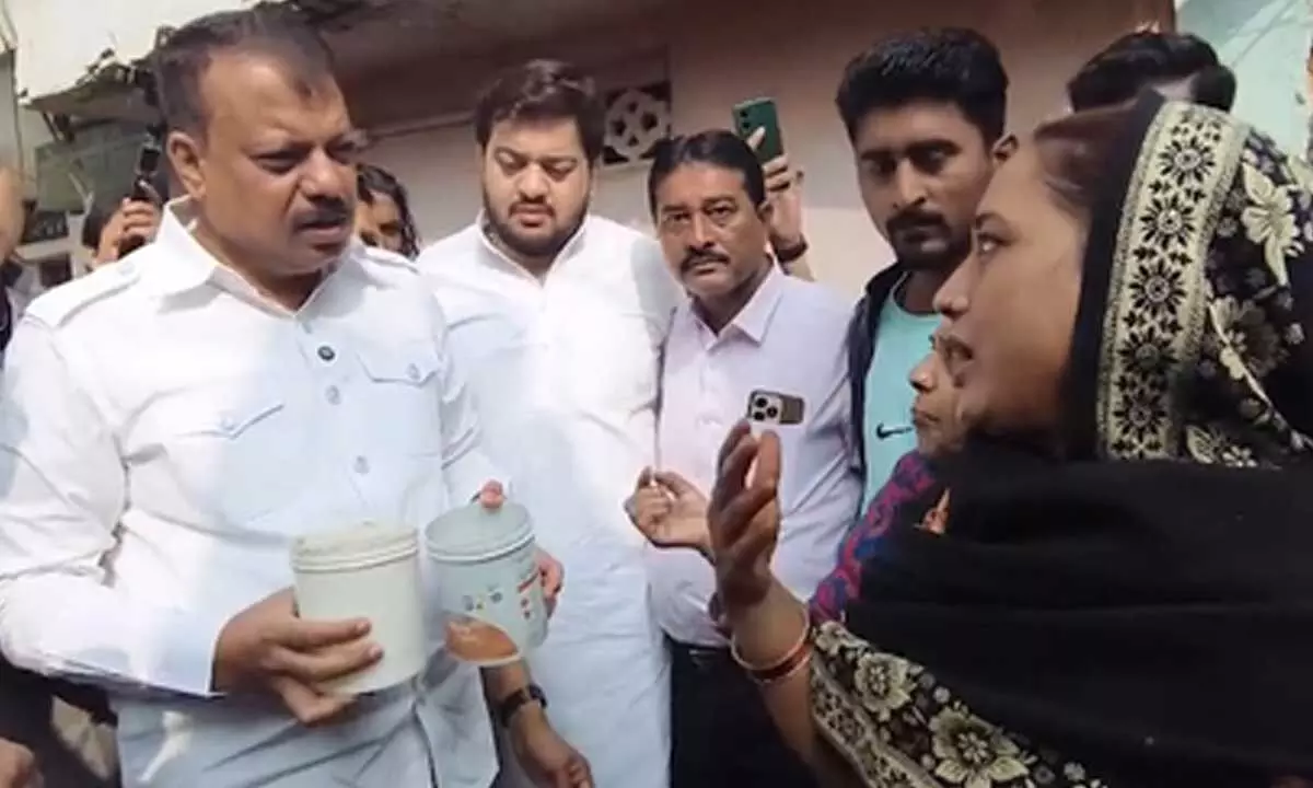 Polluted drinking water supplied in Indore’s Madina Nagar: MP LoP Umang Singhar Polluted drinking water supplied in Indore’s Madina Nagar: MP LoP Umang Singhar