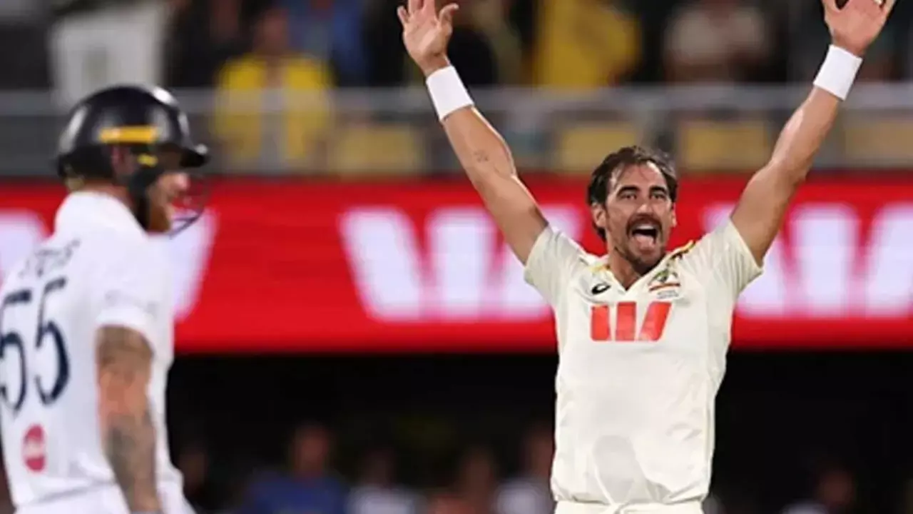 Starc equals Heraths record for most wickets in Tests by left-arm pacers