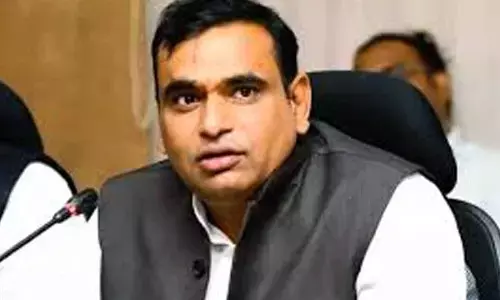 MP Kiran Kumar Reddy meets DRDL Director Ankathi Raju