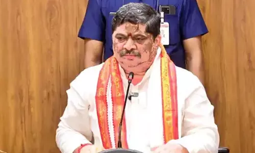 Ponnam slams KTR over offensive remarks against Rahul Gandhi