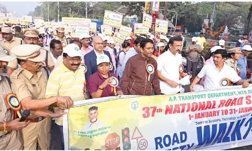 Small road safety precautions help in saving lives Small road safety precautions help in saving lives