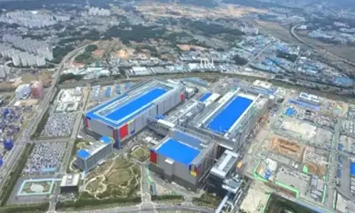 Samsung reports $13.8 billion operating profit in Oct-Dec quarter Samsung reports $13.8 billion operating profit in Oct-Dec quarter