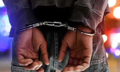 Illegal e-cigarette racket busted; 1 arrested