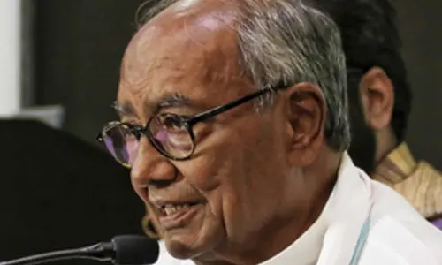 Indore water tragedy: Digvijaya Singh demands judicial inquiry, slams blame game