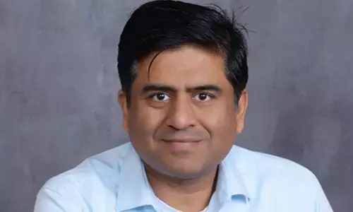 Hybrid Cloud Execution in Regulated Industries: Lessons from Large-Scale Transformation Programs