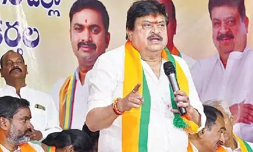 Cong trading state assets to stay afloat, alleges BJP chief