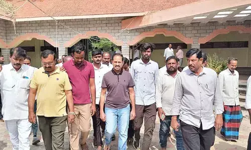 MLA inspects venue at Katarupalli for Vemana Jayanti