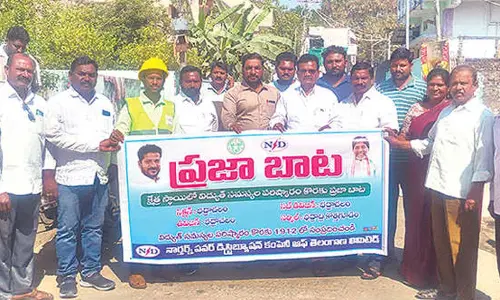 Electricity officials visit colony to address power-related issues