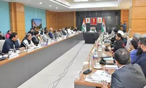 Traders plan to launch ‘vocal for local’ drive on Jan 12 Traders plan to launch ‘vocal for local’ drive on Jan 12