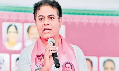 KTR questions Rahul Gandhi’s silence on MANUU land issue KTR questions Rahul Gandhi’s silence on MANUU land issue