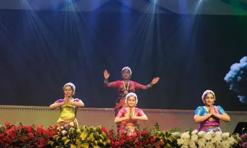 3rd Indian Lighthouse Festival Begins in Visakhapatnam, Illuminated Coastline Draws Thousands