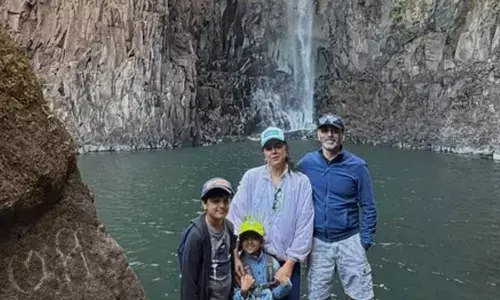 Sameera Reddy with little kids & husband opts for a strictly No TV, No Phone vacation