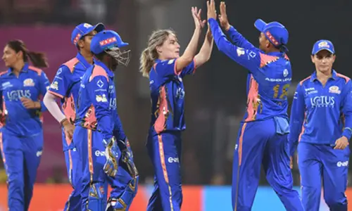 WPL 2026: Kerr, Carey pick three wickets each as MI register 50-run win over DC