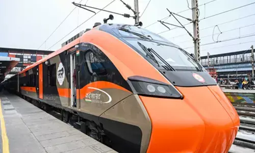 First Vande Bharat Sleeper Express to operate soon between Guwahati and Kolkata First Vande Bharat Sleeper Express to operate soon between Guwahati and Kolkata