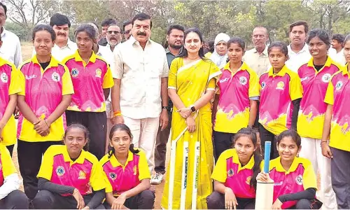 Ashmita Khelo India women’s tennis ball cricket league begins Ashmita Khelo India women’s tennis ball cricket league begins