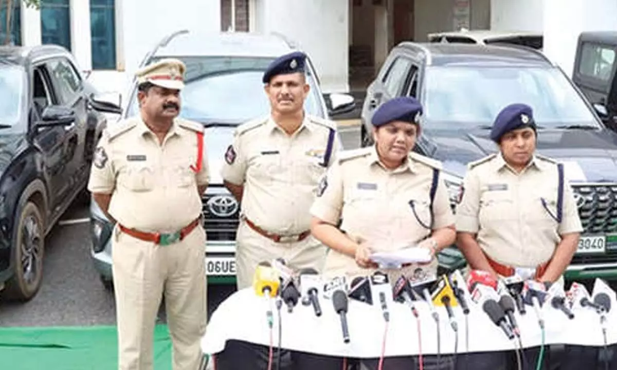 Inter-state gang of vehicle lifters busted Inter-state gang of vehicle lifters busted