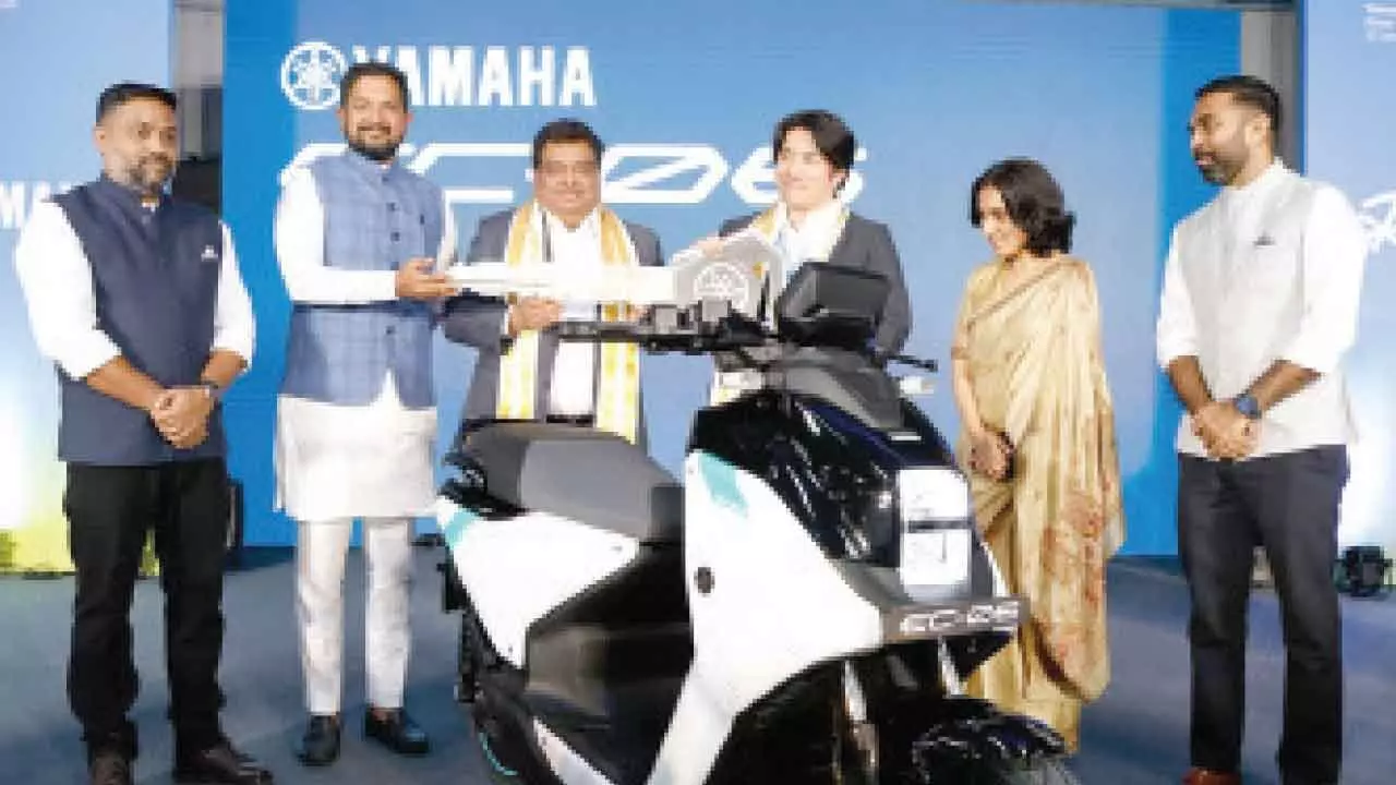 Govt stresses importance of local manufacturing: Patil Govt stresses importance of local manufacturing: Patil