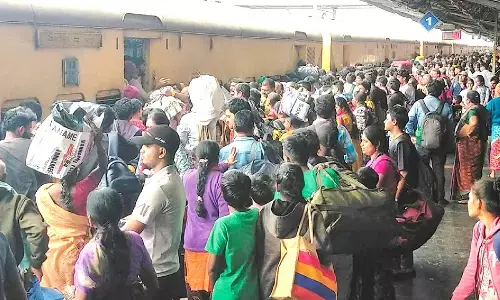 Ahead of Sankranti, Dwaraka bus complex, railway station crowded Ahead of Sankranti, Dwaraka bus complex, railway station crowded
