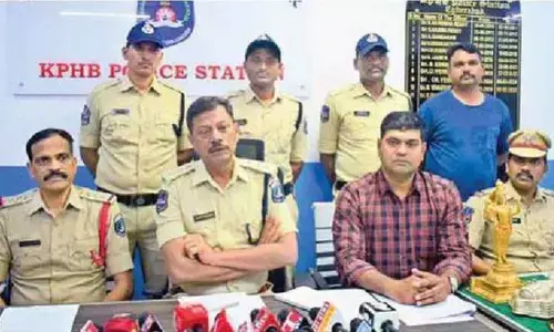 Cyberabad police bust interstate gang behind temple heist with recovery of Rs 26 lakh property Cyberabad police bust interstate gang behind temple heist with recovery of Rs 26 lakh property