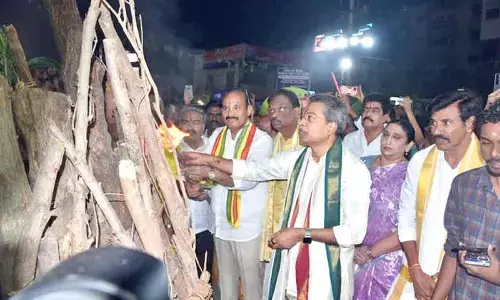 Bhogi rituals mark grand Sankranti celebrations Bhogi rituals mark grand Sankranti celebrations