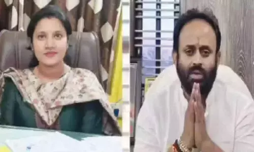 Cong leader abuses woman civic Commissioner over banner removal