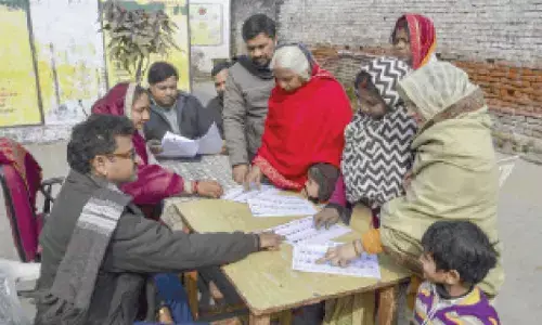 AAP claims 4.5 cr names removed from UP voter list