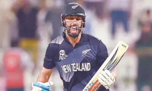 Mitchell, Young help Kiwis level series with India Mitchell, Young help Kiwis level series with India