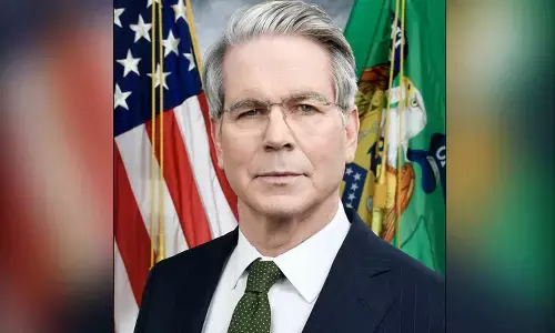 US sanctions Iran officials, shadow banks over protests