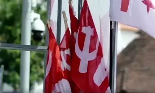 Amid Central Committee meet, Kerala CPI(M) hit by dissent and desertion