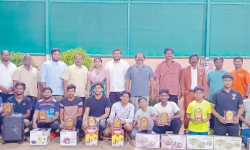 Badminton tourney concludes